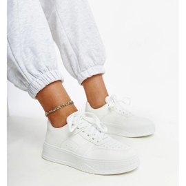 Sneaker bianche con suola spessa di Rafida bianca 1