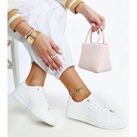 Sneakers bianche in ecopelle di Furat bianca 1