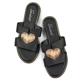Ciabatte da donna nere con cuore decorativo nero 1