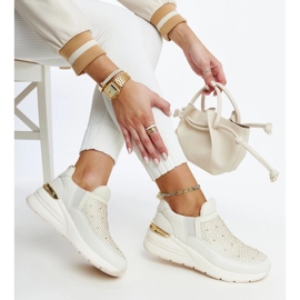 Sneakers Ashleey con zeppa beige con strass 1