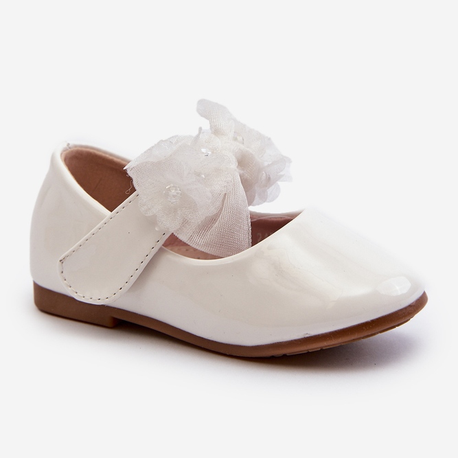 Ballerine da bambina in vernice, con velcro e fiocco, Olessa bianco 1
