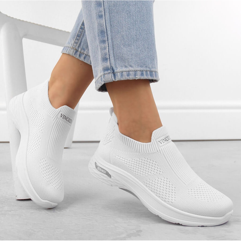 Scarpe sportive slip-on bianche da donna Vinceza 13592 bianco 1