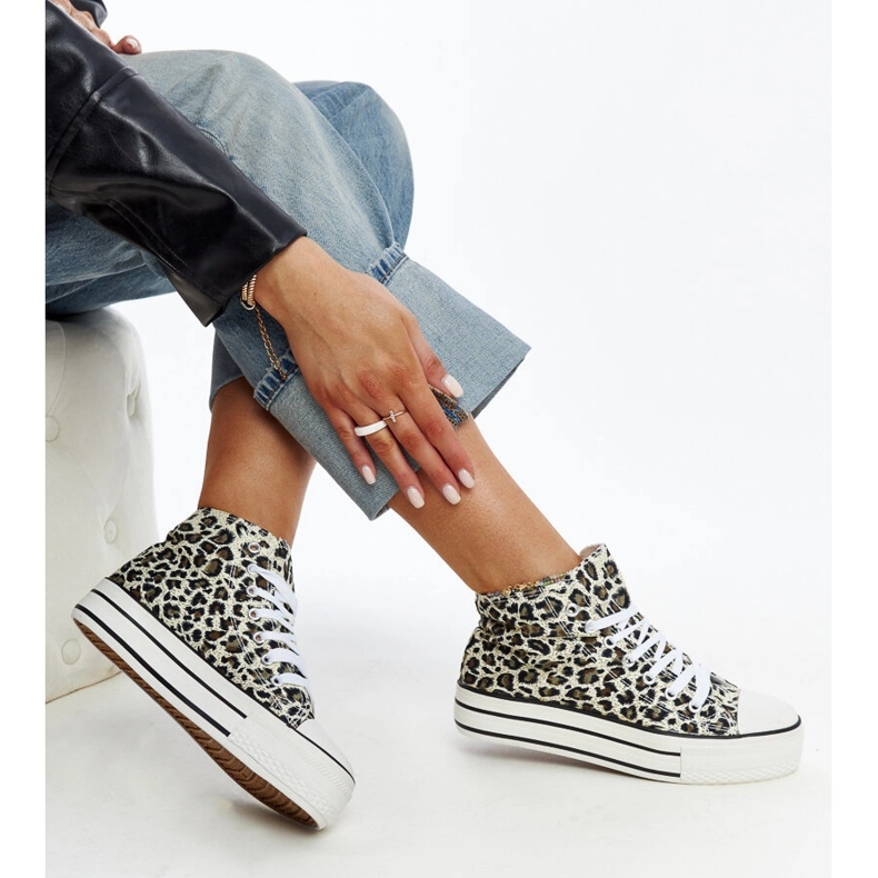 Bagy sneakers alte con stampa leopardata e suola spessa beige 1