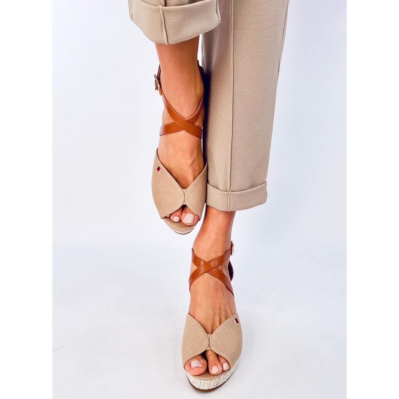 Sandali con zeppa open toe Berna Khaki beige 1