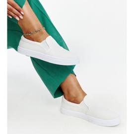 Sneakers in tessuto bianco di Suraya 1