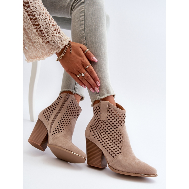 Stivaletti Da Donna In Eco Pelle Scamosciata Traforata Con Tacco Alto, Beige Stardara 1