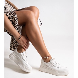 Sneaker sportive in pelle beige 1