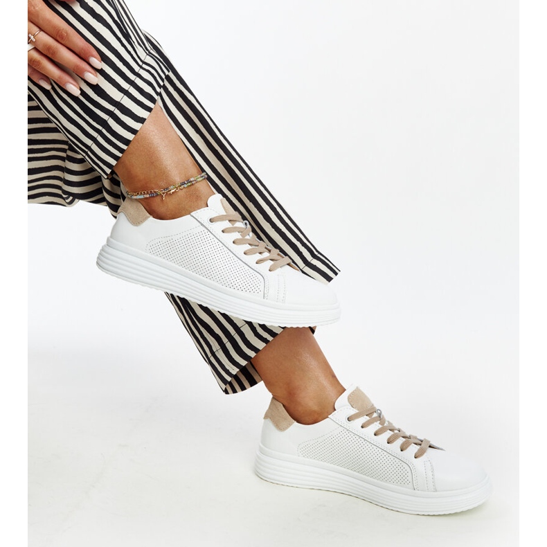 Scarpe in pelle bianca e beige bianco 1