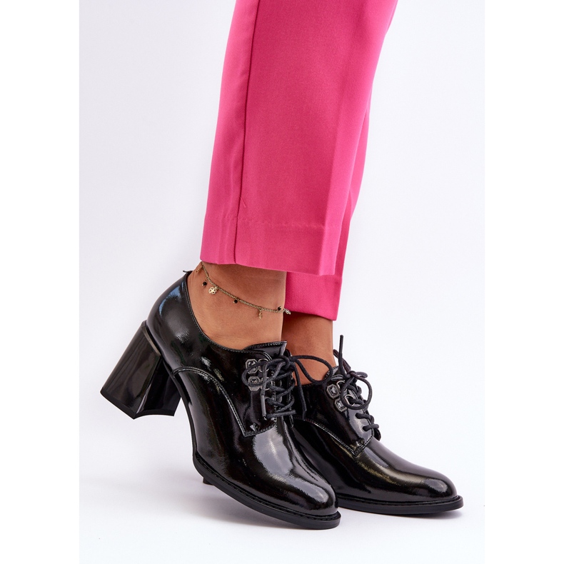 Vinceza Scarpe con tacco alto laccate da donna Nelione di colore Nero 2