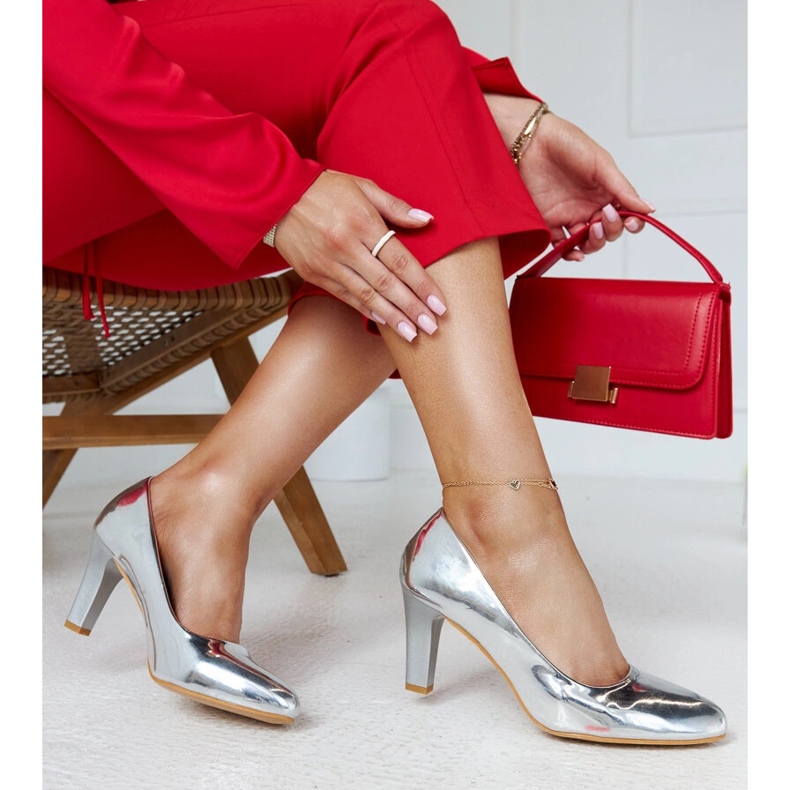 Décolleté argento con tacco alto e sottopiede in pelle Vélizy d'argento 2