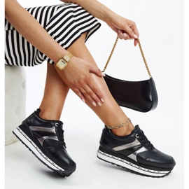 Scarpe in pelle nera con fibbia decorativa nero 1