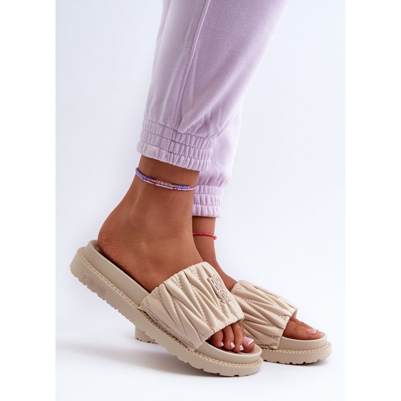 Infradito da donna sulla piattaforma Big Star NN274A746 Beige 2