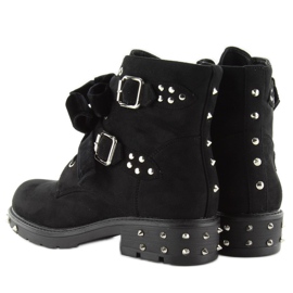 Stivale alla moda con borchie CLS-30 Nero 2