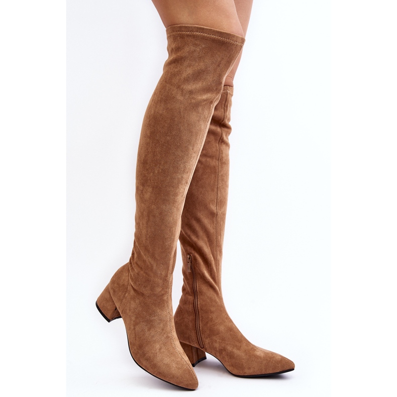 Stivali sopra il ginocchio da donna con tacco basso Camel Maidna marrone 1