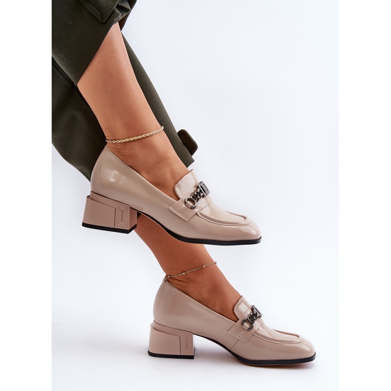 Décolleté in pelle verniciata su blocco beige S.Barski MR38-960 1