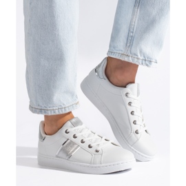 Scarpe sportive bianche da donna bianca 2