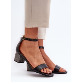 Sandali da Donna Realizzati in Eco Pelle Con Tacco Alto Decorato, Wiatalia Nero 2