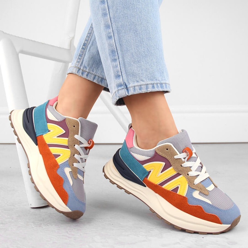 Scarpe sportive da donna colorate Atletico 23718 multicolore 2