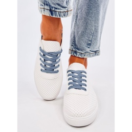 Sneakers Costier traforate da donna di colore azzurro bianca 1