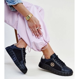 Sneaker in pelle nera con massiccia suola Viera nero 1