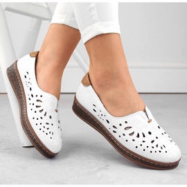Scarpe slip-on da donna in pelle traforata, bianco Artiker 54C1438 1
