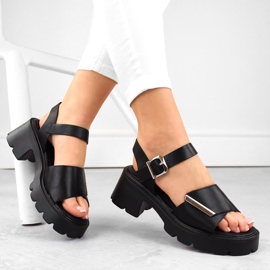Sandali neri da donna con tacco e plateau Vinceza 36257 nero 1