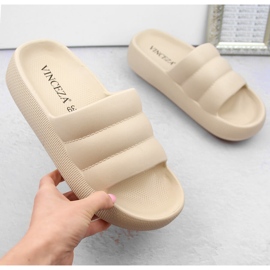 Ciabatte da donna con plateau trapuntato, beige Vinceza 75204 1