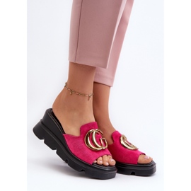 Vinceza Infradito da Donna Realizzate in Eco Camoscio Su Zeppa e Plateau Con Decoro Oro Fucsia Iaria rosa 2