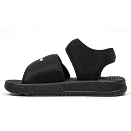 Sandali New Balance SYA750A3 nero 1