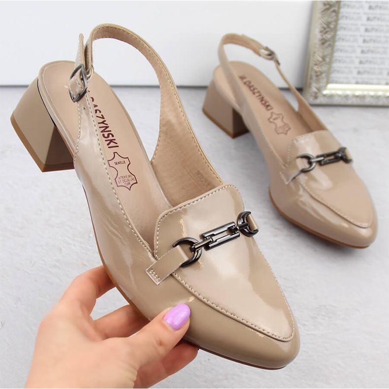 M. DASZYŃSKI Sandali con tacco alto da donna in vernice, beige M.Daszyński MR23112-4 1