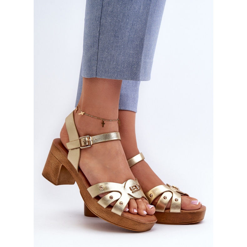 Sandali con Tacco Alto da Donna Realizzati in Eco Pelle, Assames Dorato d'oro 2