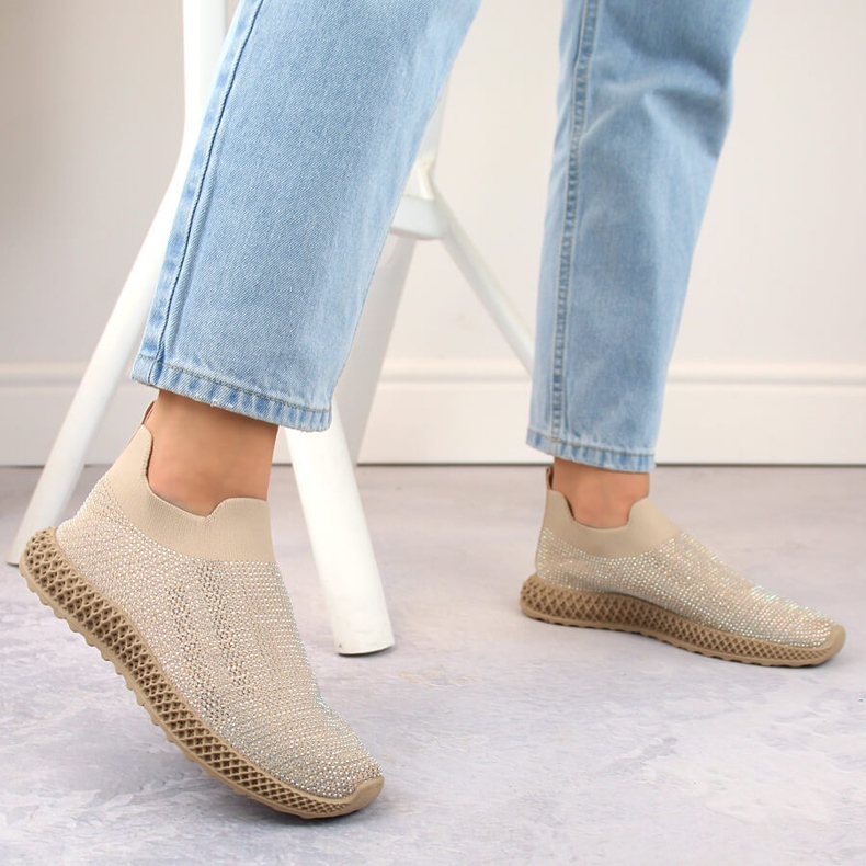 S.Barski Scarpe sportive slip-on da donna con zirconi, beige D&amp;A TW121 1