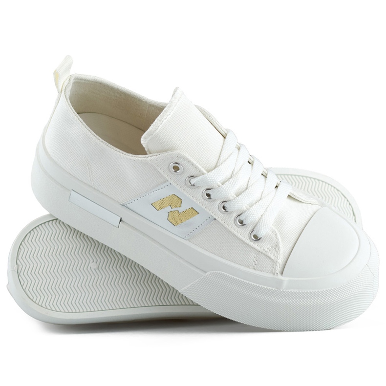 Sneakers bianche da donna alla moda con suola spessa e plateau bianca 1