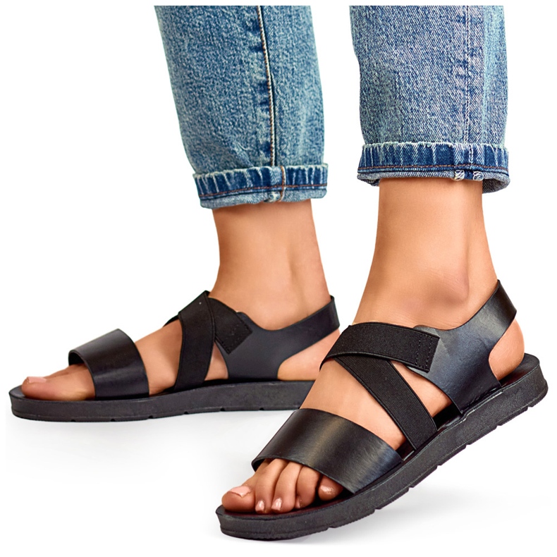 Sandali elastici neri con tomaia aderente e fascia elastica nero 2