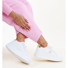 Sneakers di pelle bianca con suola alta, Melita 1