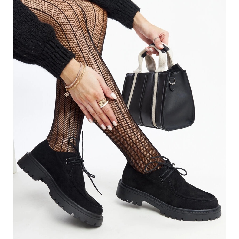 Scarpe Keiko classiche in camoscio nero 1