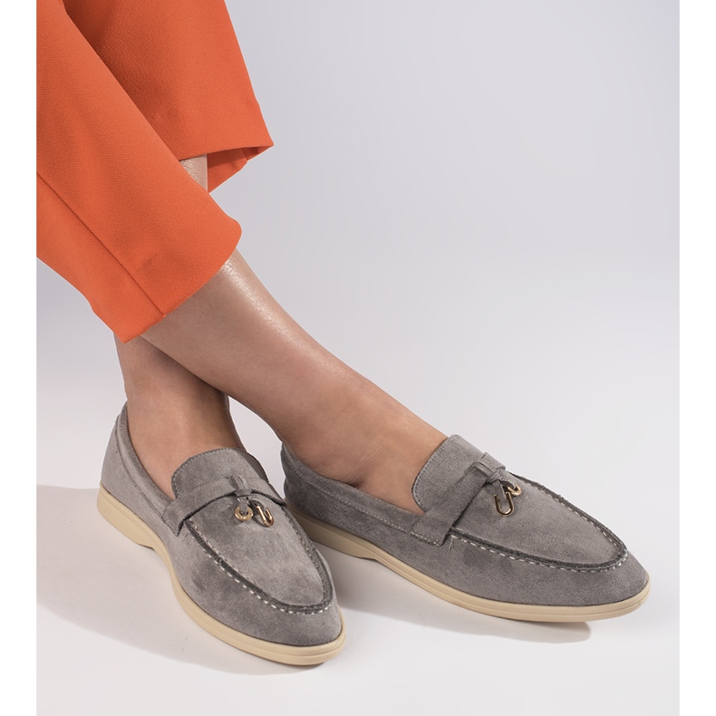 Mocassini da donna in camoscio grigio 1