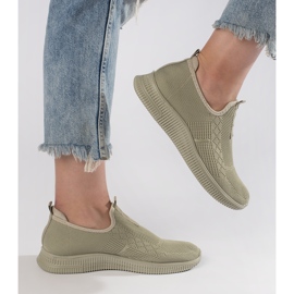 Scarpe sportive slip-on da donna di colore verde 2