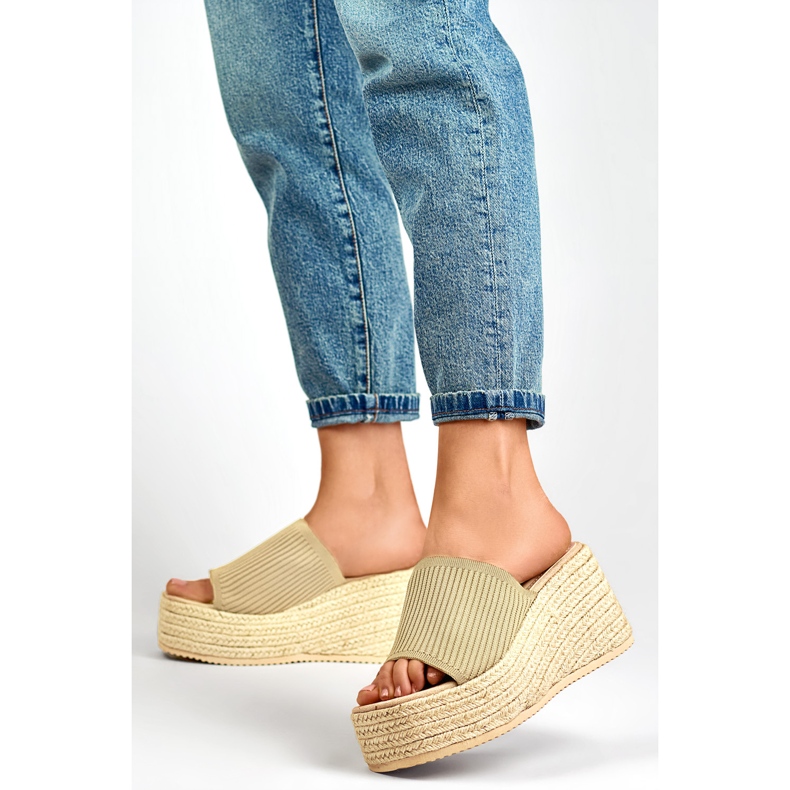 Infradito espadrillas con zeppa alta con filo oro d'oro 1