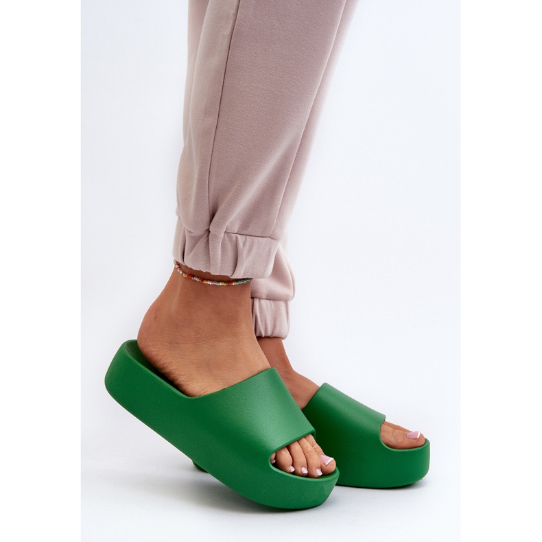 Infradito da Donna Con Suola Spessa, Colore Verde Oreithano 2