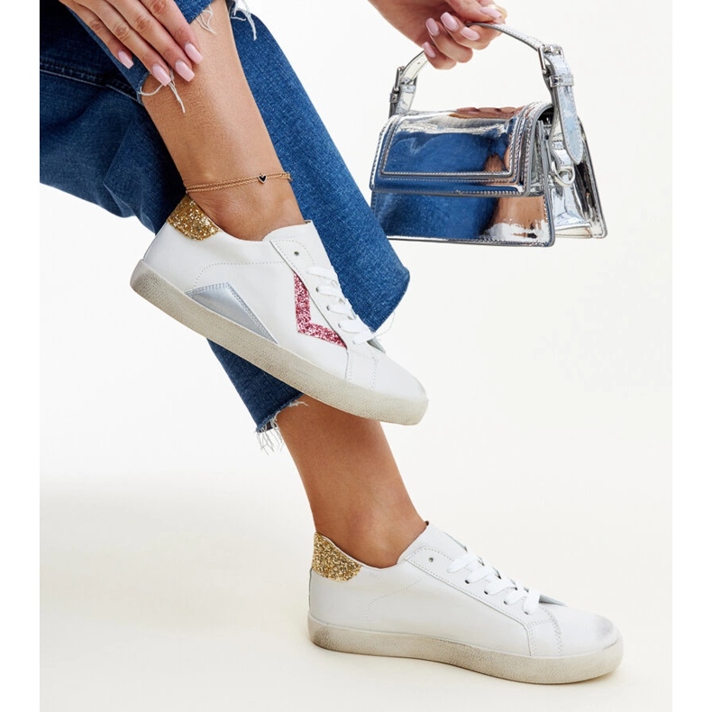 Sneakers bianche dall'effetto consumato di Gombol bianca 1