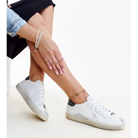 Sneakers bianche dall'effetto consumato di Gombol bianco 1