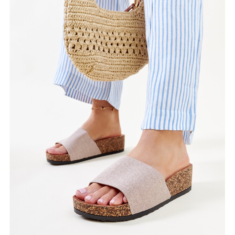 Sabot beige scuro con zeppa Naifene in sughero 1