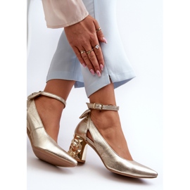 Décolleté in pelle con fiocco Maciejka 05059-25 Oro d'oro 1