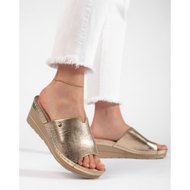 Pantofole con zeppa da donna color oro d'oro 1