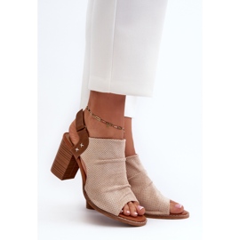 Sandali traforati da donna su tacco alto Beige Rosca 2