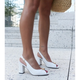Décolleté bianche con sottopiede in pelle Asima bianco 2