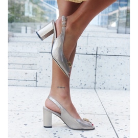Décolleté grigie con sottopiede in pelle Asima d'oro 1