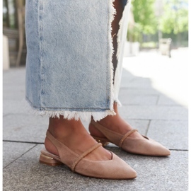 Ballerine beige con inserto in pelle di Morcosa 1