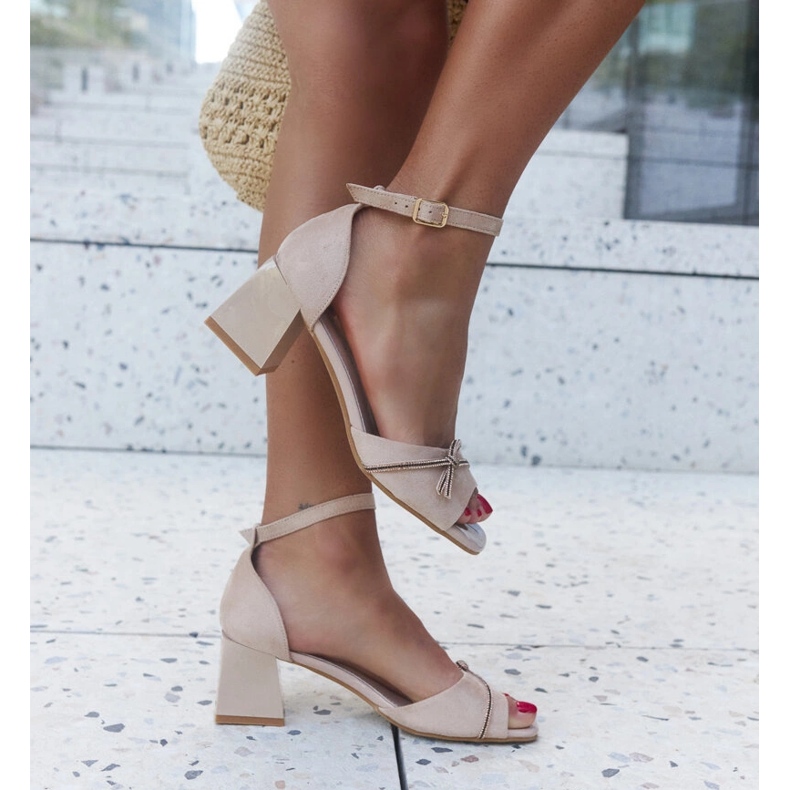 Sandali con tacco alto e sottopiede in pelle Asila beige 1